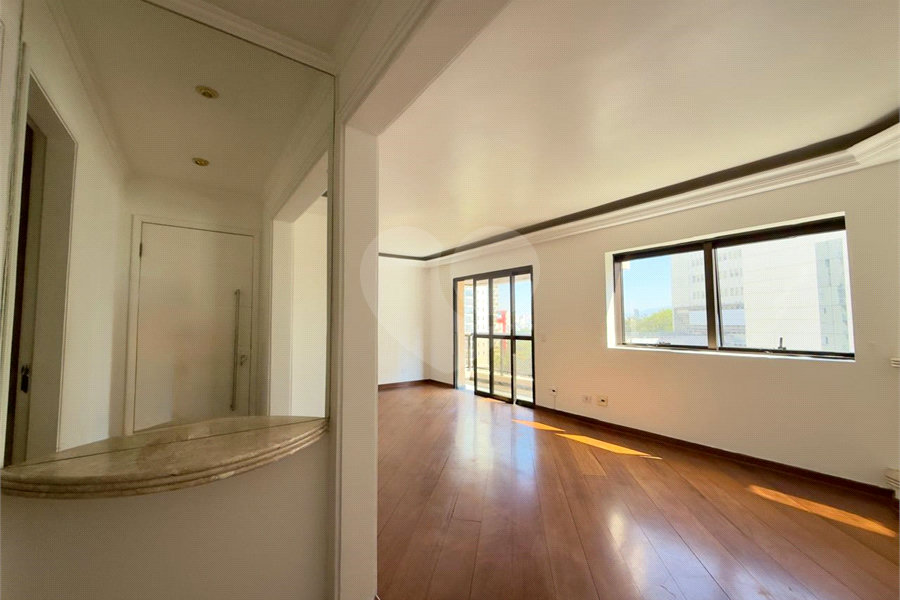 Apartamento à venda com 4 quartos, sendo 2 suítes, em Santana, São Paulo, SP
