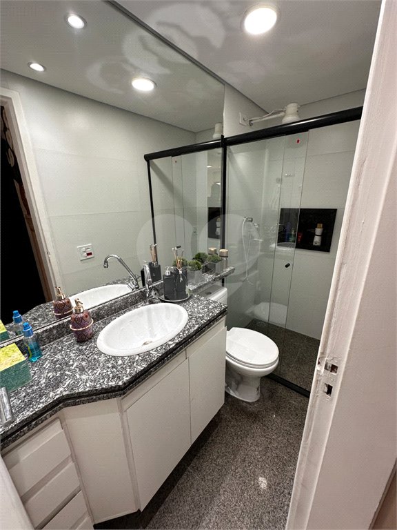 Apartamento à venda com 3 quartos, sendo 1 suíte, em Vila Regente Feijó, São Paulo, SP