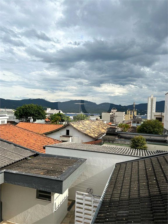 Casa à venda com 3 quartos, sendo 1 suíte,  em Vila Vitória, Mogi das Cruzes, SP