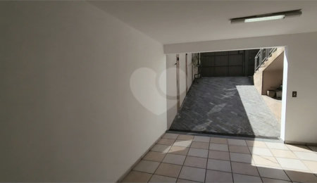 Casa à venda com 4 quartos, sendo 1 suíte,  em Parada Inglesa, São Paulo, SP