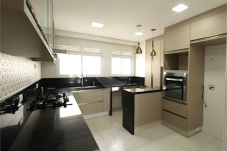 Apartamento à venda com 3 suítes em Tatuapé, São Paulo, SP