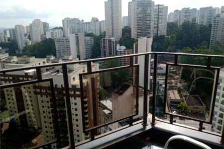 Apartamento à venda com 4 quartos, sendo 1 suíte, em Vila Andrade, São Paulo, SP