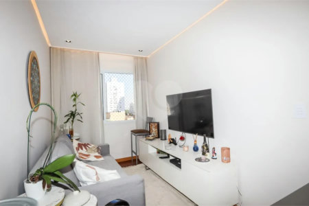 Apartamento à venda com 2 quartos em Cerqueira César, São Paulo, SP