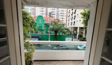 Apartamento com 2 dormitórios à venda, 80 m² por R$ 530.000,00 - Gonzaga - Santos/SP