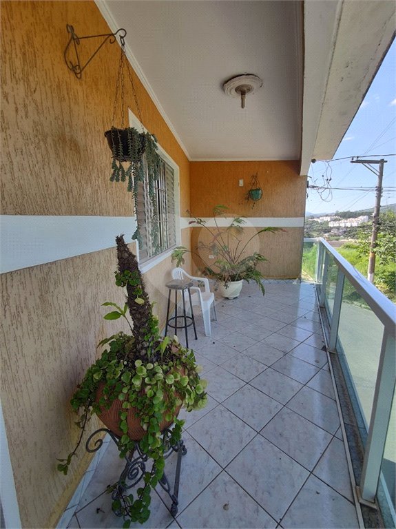 Sobrado à venda com 3 quartos em Tremembé, São Paulo, SP