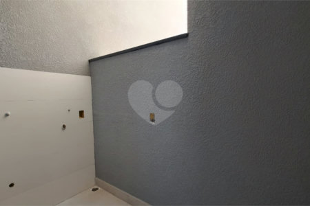 Casa de Vila à venda com 2 quartos em Wanel Ville, Sorocaba, SP