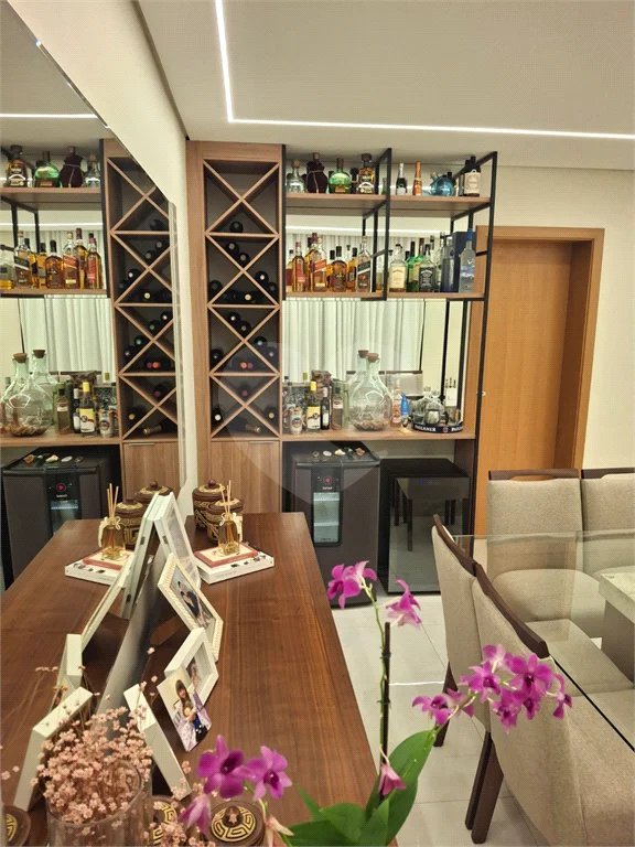 Apartamento à venda com 3 suítes em Santana, São Paulo, SP