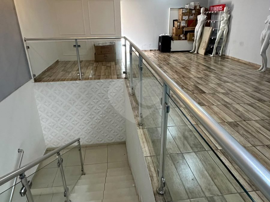 Prédio para alugar em Vila Domingues, Votorantim, SP