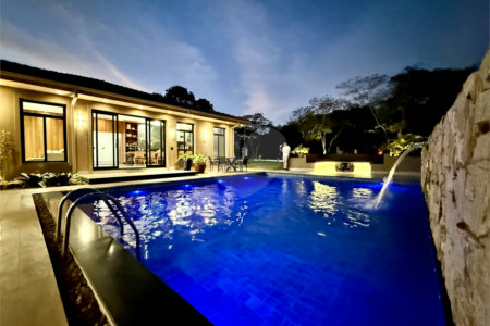 Casa à venda com 5 quartos, sendo 3 suítes, em Terras de Santa Cristina Xiii Setor Iate, Paranapanema, SP