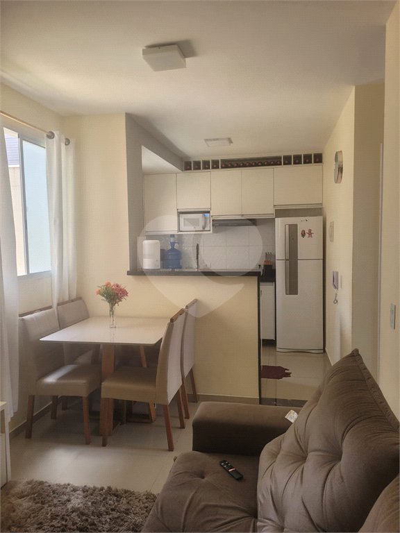 Apartamento à venda com 2 quartos em Vila Colorado, Suzano, SP