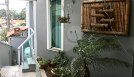 Sobrado à venda com 3 quartos, sendo 1 suíte,  em Tremembé, São Paulo, SP