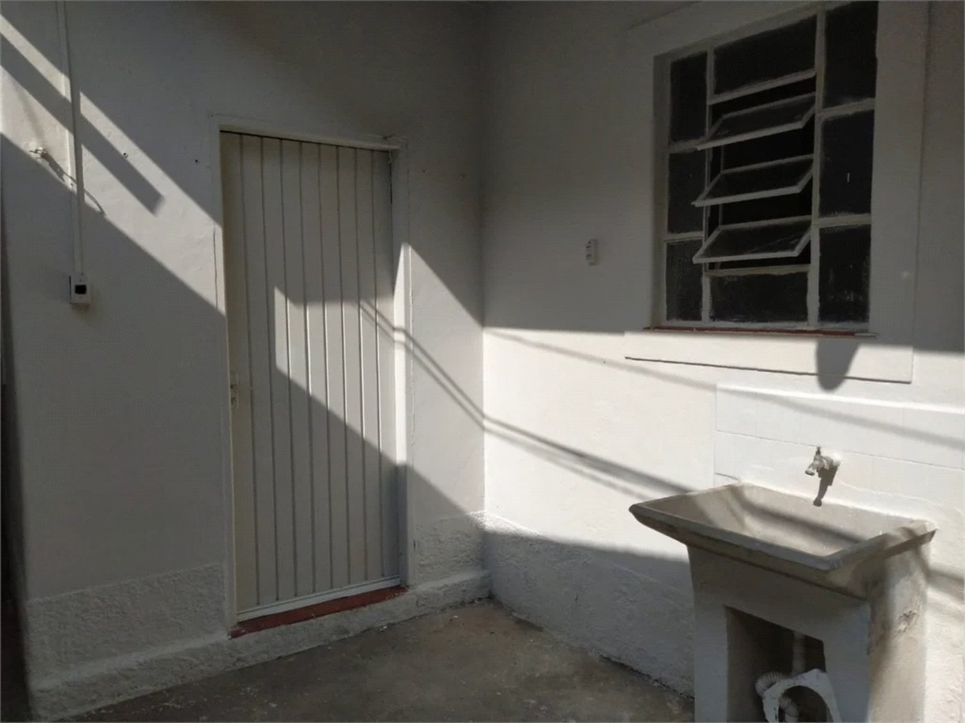 Casa Térrea à venda com 5 quartos em Lapa de Baixo, São Paulo, SP