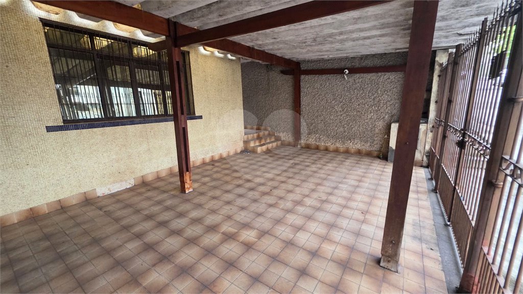 Sobrado à venda com 3 quartos em Vila Guilherme, São Paulo, SP