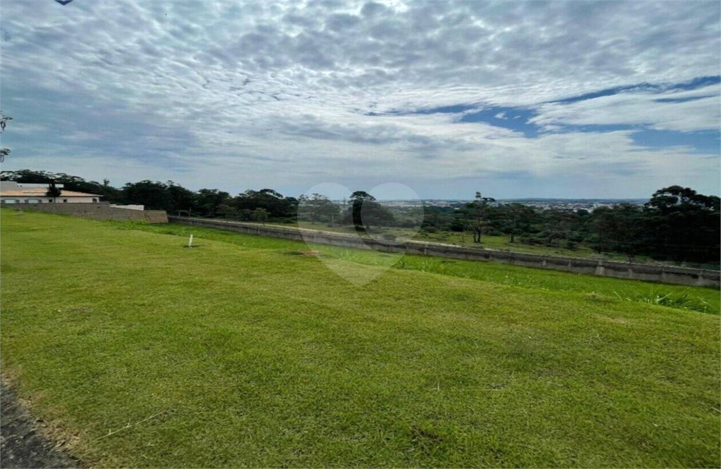 Terreno à venda no condomínio Campo de Toscana, Vinhedo - SP