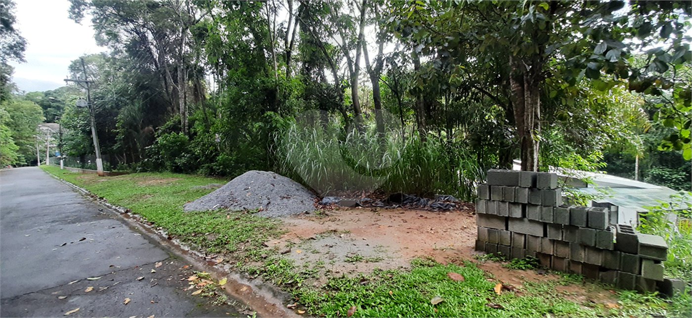 Terreno à venda no condomínio Associação Reserva das Hortênsias, Mairiporã - SP