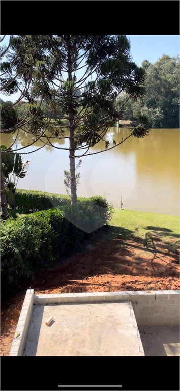 Casa à venda com 5 suítes no condomínio Lago Azul Residencial e Golfe, Araçoiaba da Serra - SP