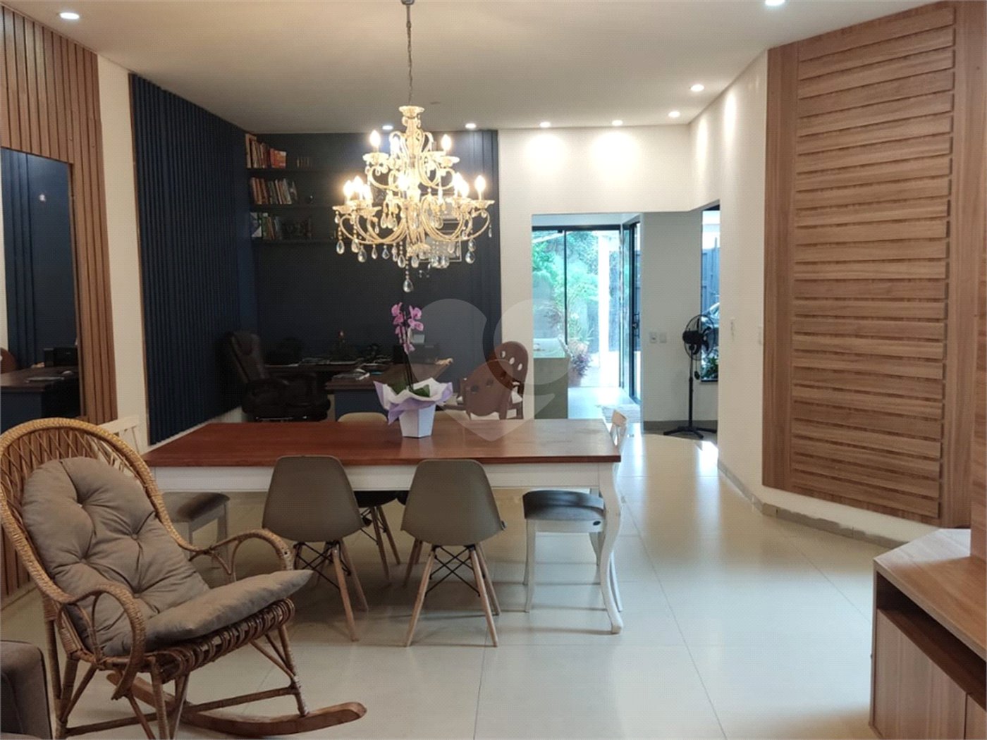 Casa à venda com 4 quartos, sendo 1 suíte,  em Bosque de Ponta Porã, Ponta Porã, MS