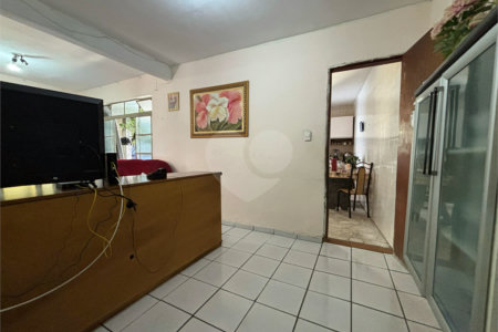 Casa à venda com 2 quartos em Jardim Santa Mena, Guarulhos, SP