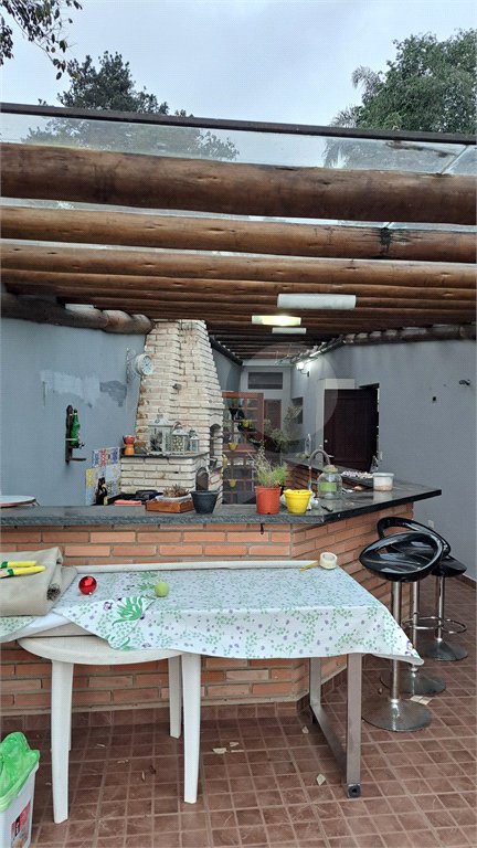 Casa à venda com 3 quartos, sendo 1 suíte, em Chácara Arantes, Mairiporã, SP