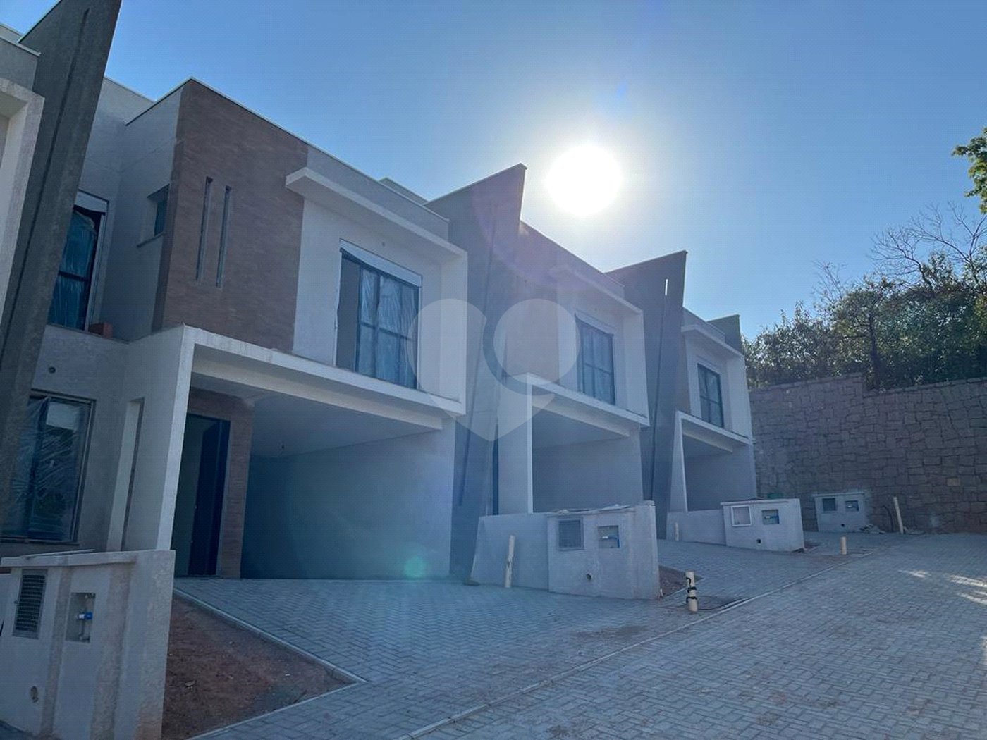 Casa à venda com 3 suítes em Chácaras Silvania, Valinhos, SP