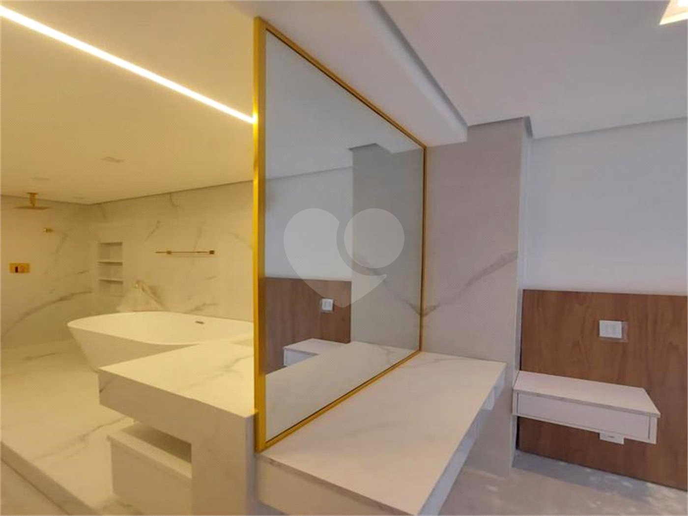 Apartamento à venda com 1 suíte em Vila Nova Conceição, São Paulo, SP
