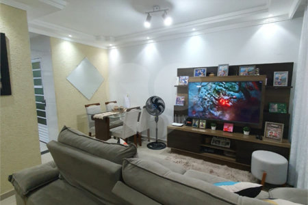 Casa à venda com 3 quartos no condomínio Vitória, São Paulo - SP
