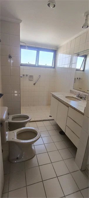 Apartamento à venda com 3 quartos, sendo 1 suíte, em Pinheiros, São Paulo, SP