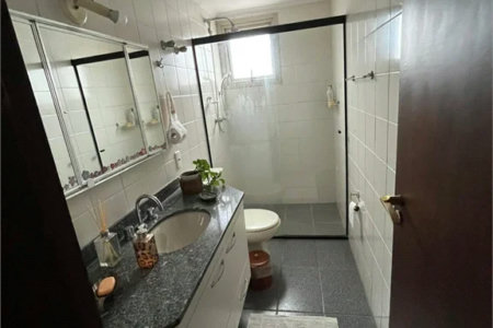 Apartamento à venda com 3 quartos, sendo 1 suíte,  em Jardim Londrina, São Paulo, SP