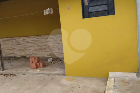 Casa térrea para venda ou locação no bairro Vila Costa do Sol.
