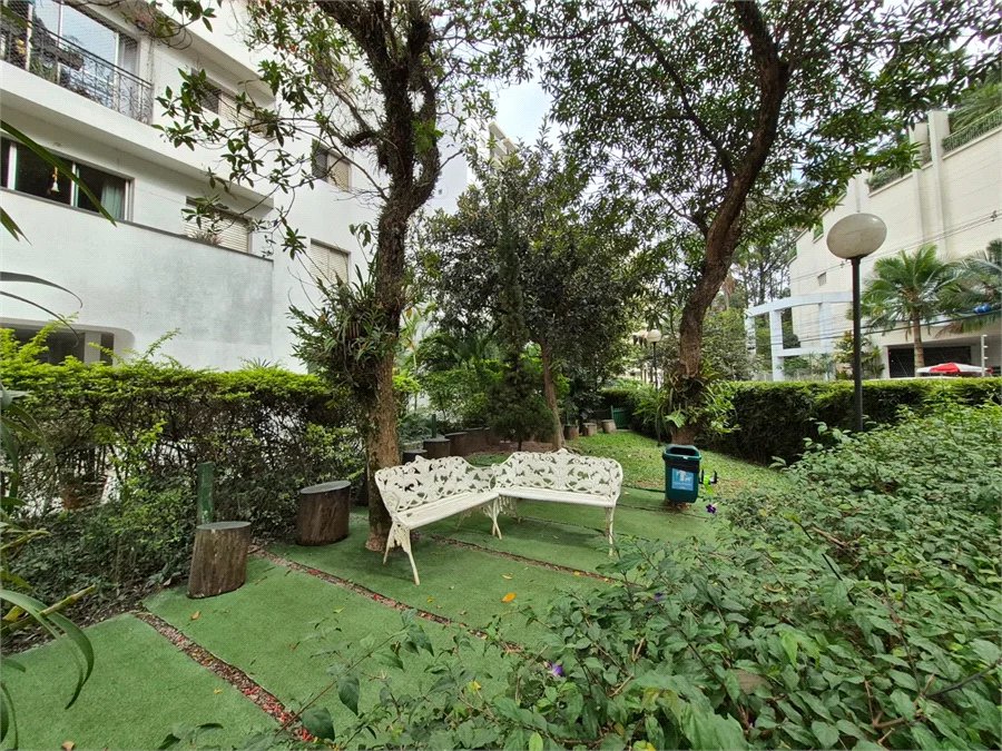 Apartamento à venda com 2 quartos, sendo 1 suíte, em Vila Andrade, São Paulo, SP