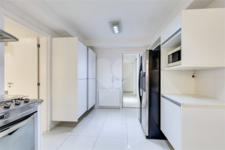 Apartamento para alugar com 4 suítes em Chácara Flora, São Paulo, SP