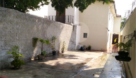 Sobrado à venda com 3 quartos, sendo 1 suíte, em Santo Amaro, São Paulo, SP