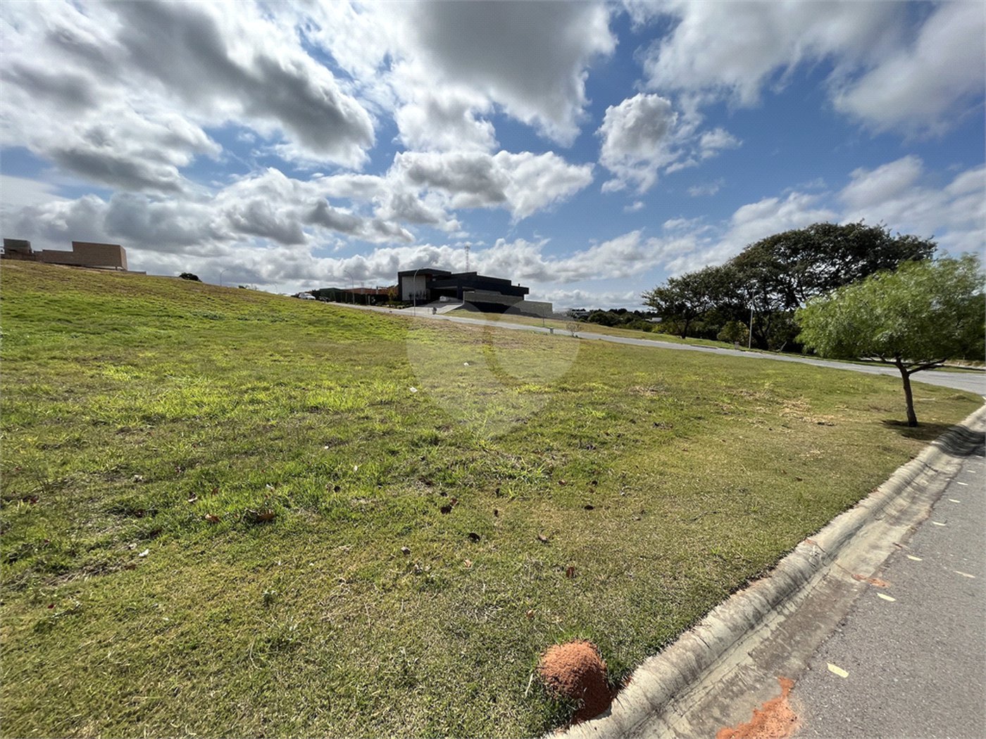 Terreno à venda no condomínio Up Residencial, Votorantim - SP