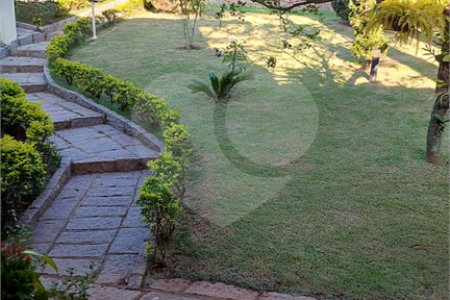 Casa à venda com 3 quartos, sendo 2 suítes, no condomínio Vinhas da Vista Alegre - Lado Sede, Vinhedo - SP