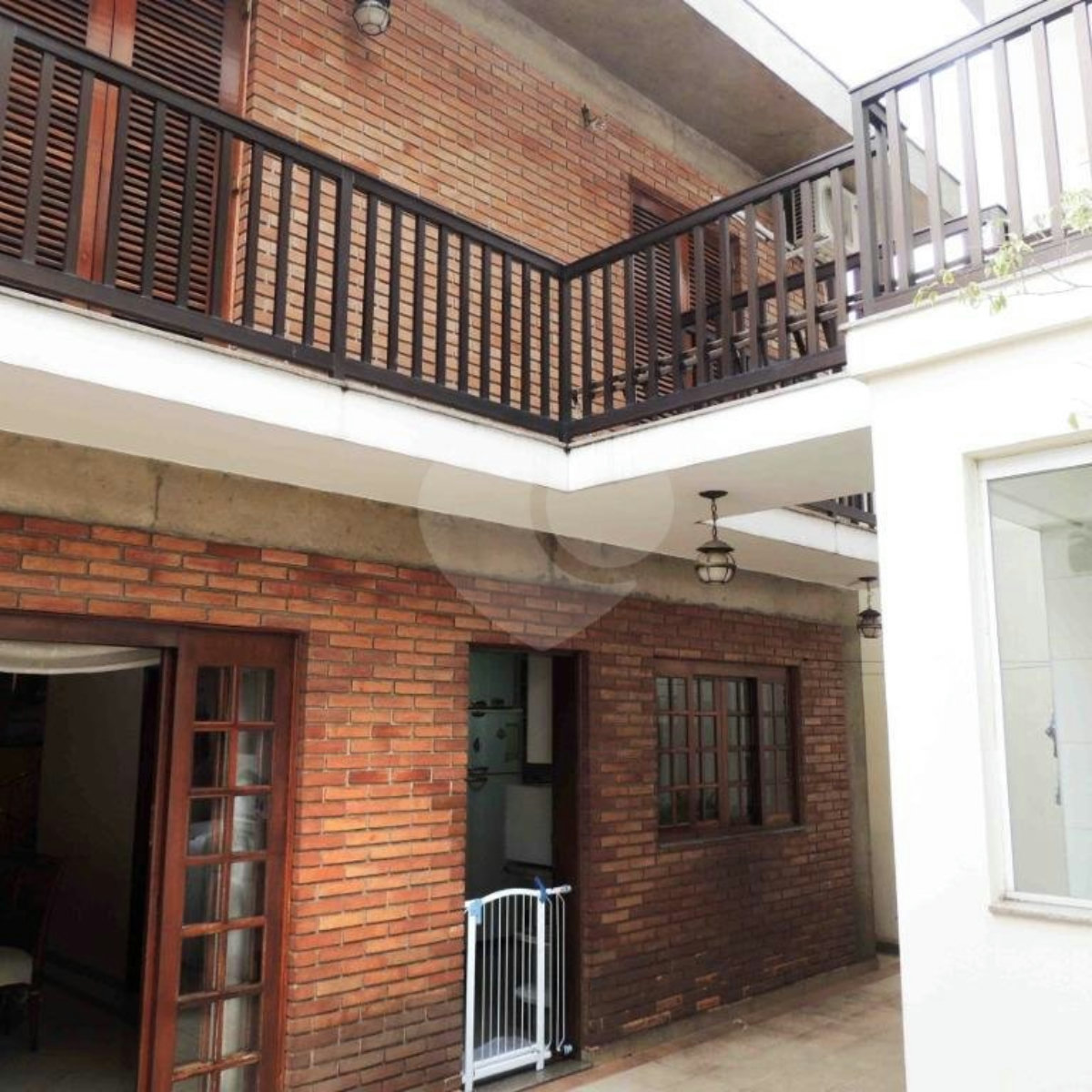 Sobrado à venda com 4 quartos, sendo 2 suítes, em Jardim Prudência, São Paulo, SP