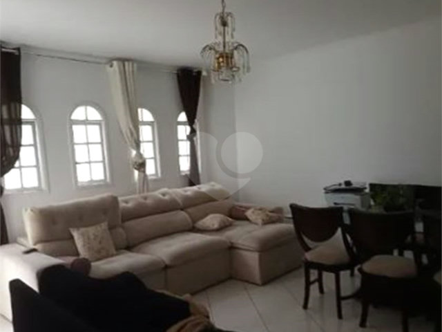 Casa à venda com 3 quartos, sendo 1 suíte,  no condomínio São Marcos, São Paulo - SP