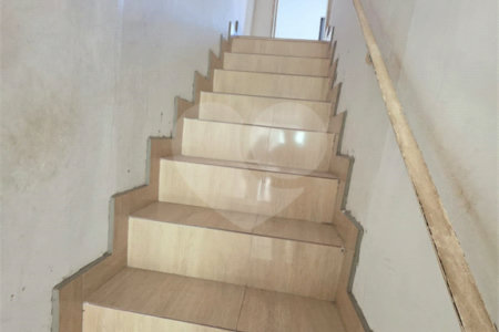Sobrado à venda com 3 quartos em Jardim Ivana, São Paulo, SP