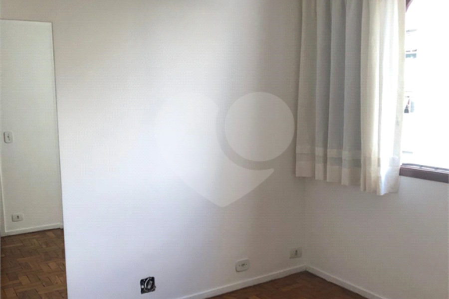 Apartamento à venda com 3 quartos, sendo 1 suíte, em Santana, São Paulo, SP