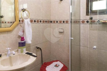 Casa à venda com 2 quartos, sendo 1 suíte, em Jardim Santa Clara, Guarulhos, SP