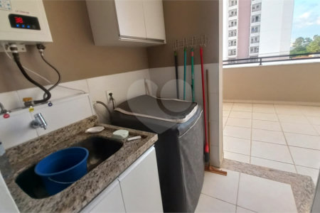 Apartamento à venda com 3 quartos, sendo 1 suíte,  em Além Ponte, Sorocaba, SP