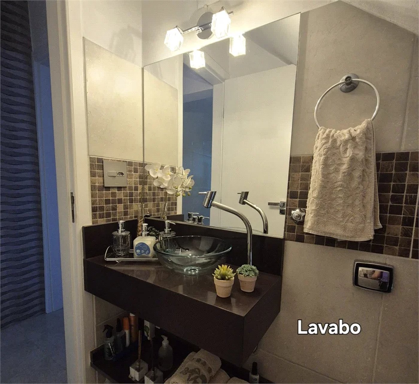 Sobrado à venda com 2 quartos em Jardim Martinica, São Paulo, SP