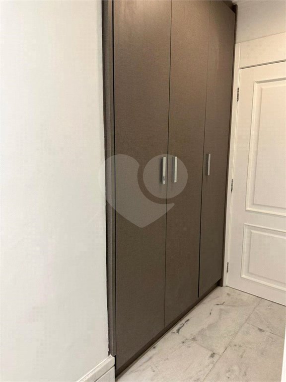 Apartamento à venda com 3 quartos, sendo 1 suíte, em Pompéia, São Paulo, SP