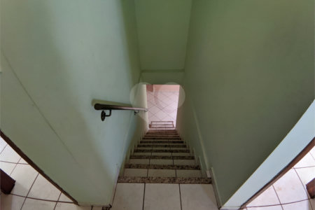 Casa à venda com 4 quartos, sendo 1 suíte, em Valentina Figueiredo, Ribeirão Preto, SP