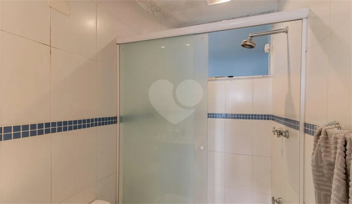Apartamento à venda com 4 quartos, sendo 1 suíte,  em Copacabana, Rio de Janeiro, RJ