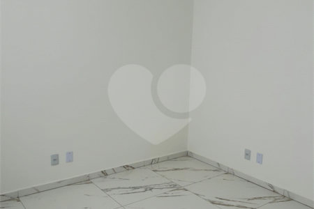 Casa à venda com 2 quartos, sendo 1 suíte, em Residencial Antares, Taubaté, SP