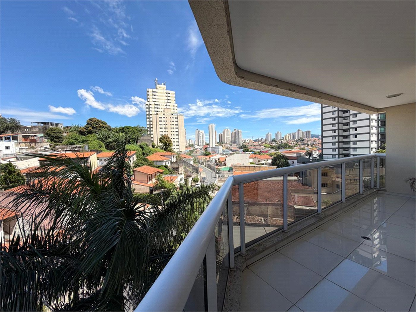 Apartamento à venda com 3 suítes em Santana, São Paulo, SP