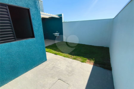 Casa à venda com 3 quartos, sendo 1 suíte, em Parque Itapê, Itapetininga, SP