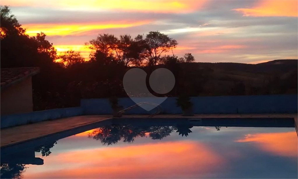 Sítio à venda com 6 quartos, sendo 5 suítes, em Área Rural de Itapetininga, Itapetininga, SP