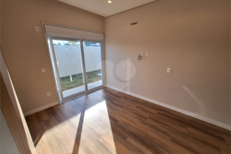 Casa à venda com 3 suítes no condomínio Alphaville Castelo, Itu - SP