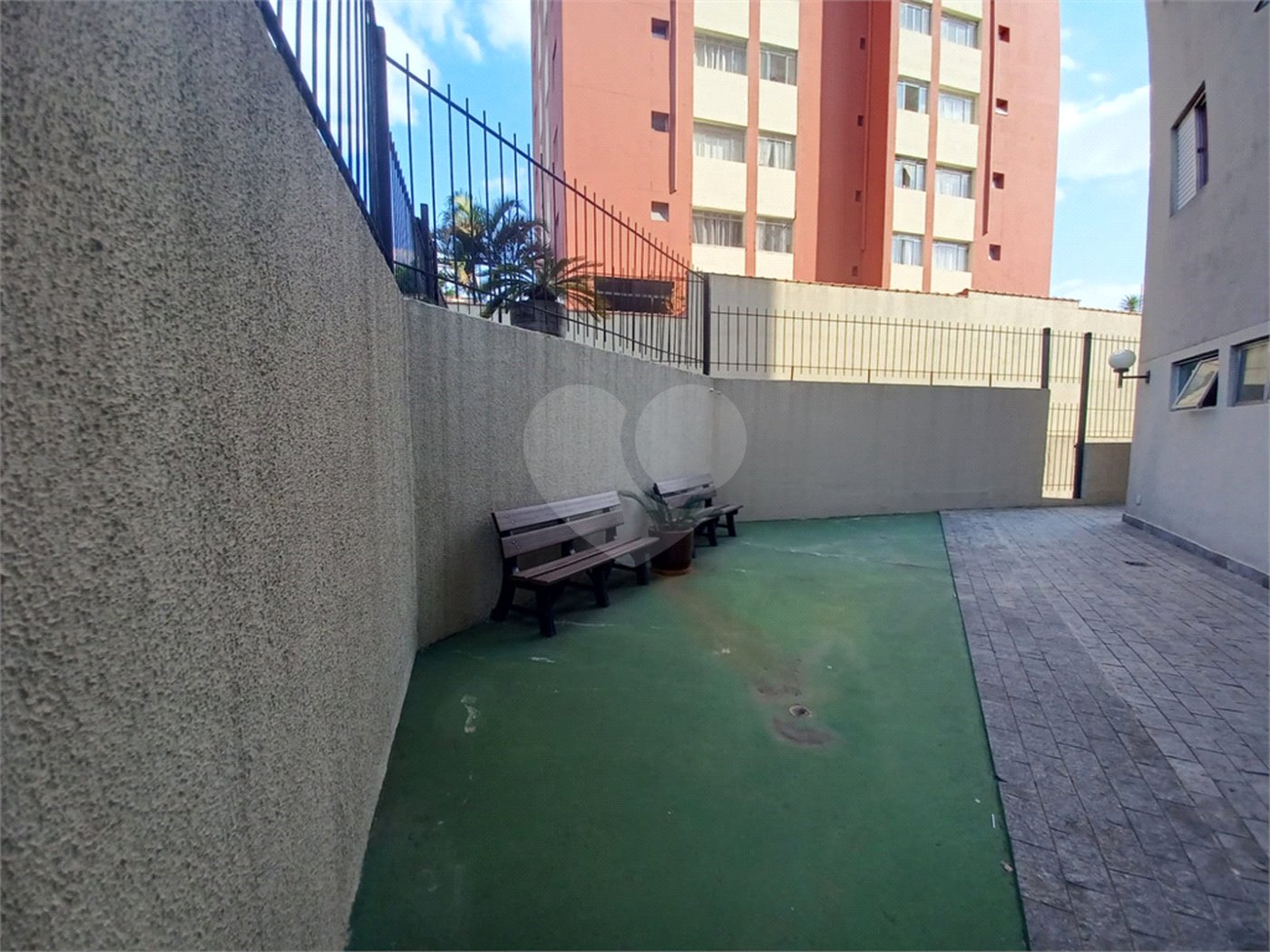 Apartamento à venda com 2 quartos em Vila Erna, São Paulo, SP